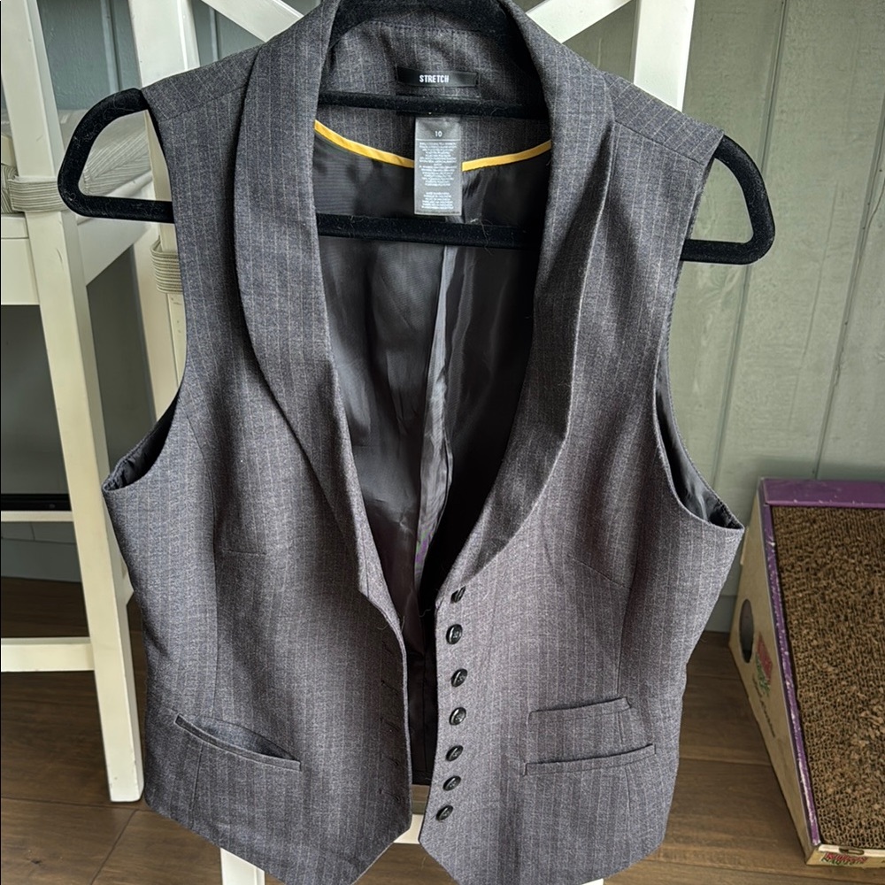 Woman’s Gray Vest